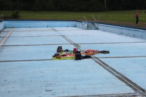 Picknick im Pool