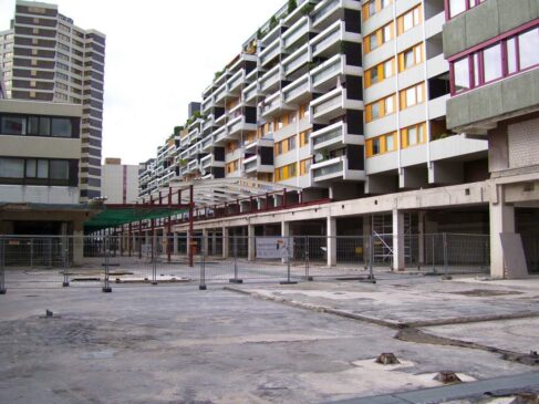 Bauruine Ihmezentrum