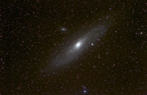 Es ist heute so einfach wie nie, detailreiche Bilder von fernen Galaxien wie dem Andromeda-Nebel zu machen (Foto: B. Knispel)