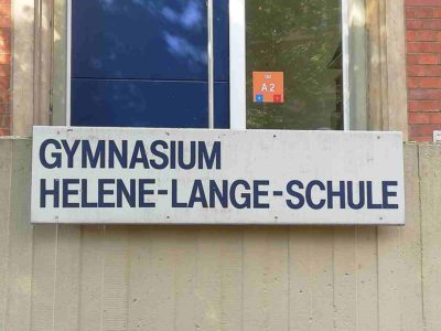 Helene-Lange-Schule Schild