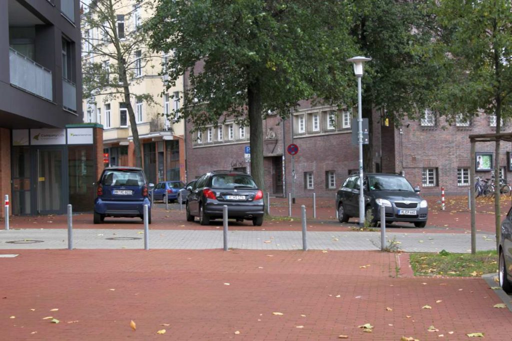Vor der Kita am Küchengarten