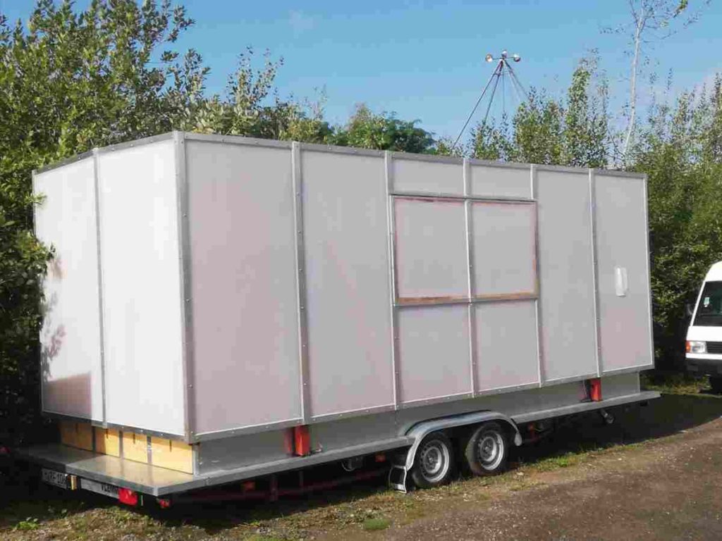 Raumwagen geschlossen