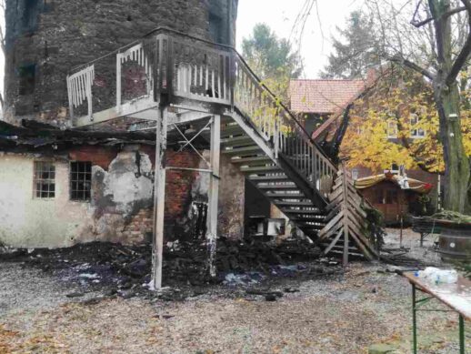 Außentreppe Lindener Turm nach dem Brand
