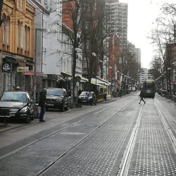 Parkende Autos Limmerstraße