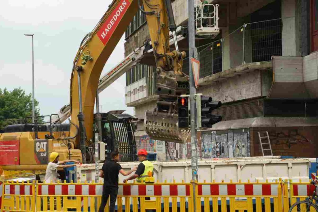 Fassadenbaustelle Ihme-Zentrum