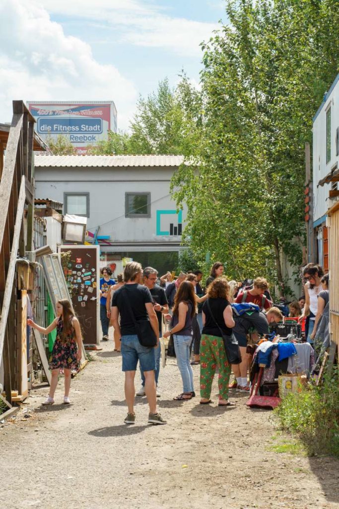 PLATZprojekt Flohmarkt 5