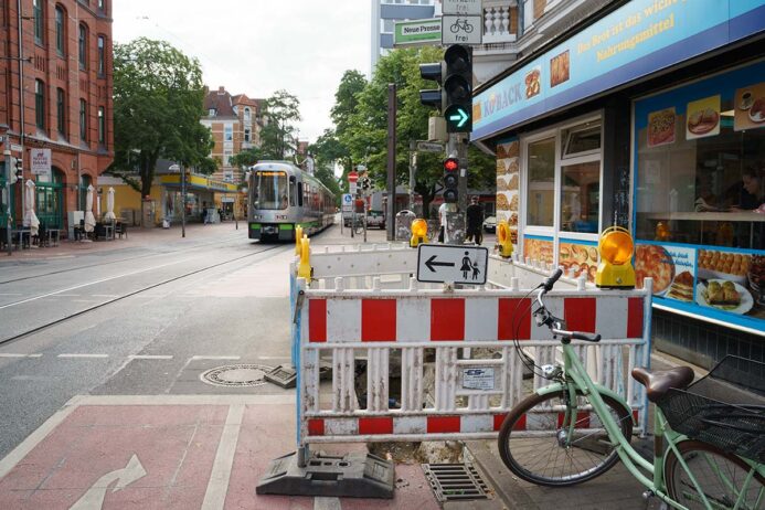 Baustelle Limmerstraße / Kötnerholzweg