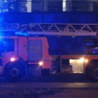 Rettung per Feuerwehrdrehleiter bei Wohnungsbrand in der Ottenstraße