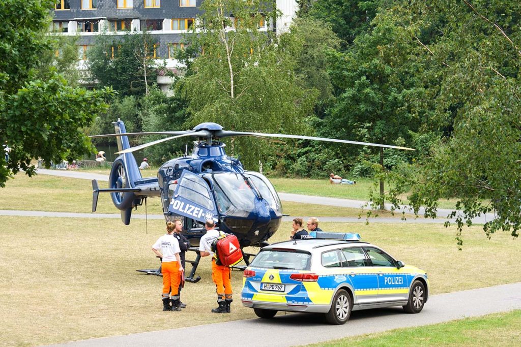 Hubschrauber Peter-Fechter-Ufer