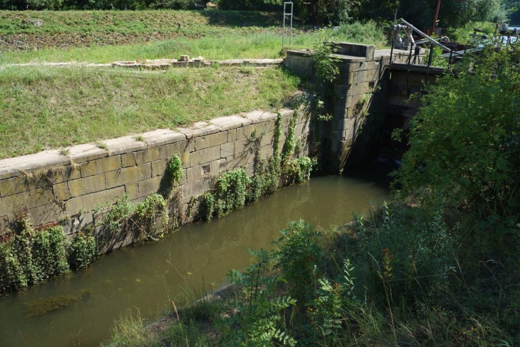 Ernst August-Kanal Schleuse