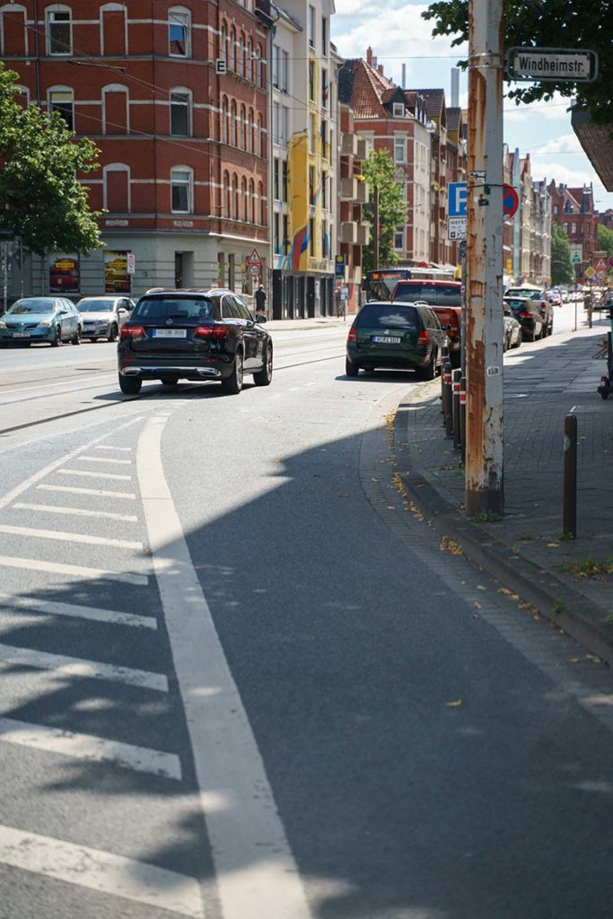 Einfädelung Radweg Limmerstr.
