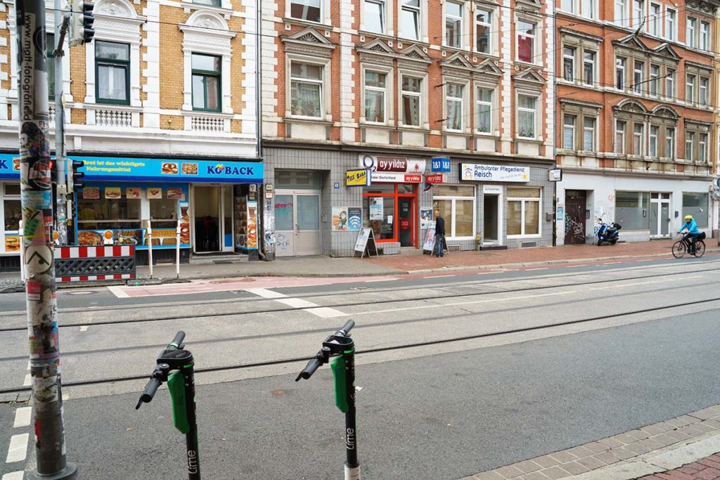 Fahrradschutzstreifen Limmerstraße