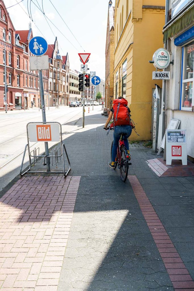 Radweg endet vor Kiosk