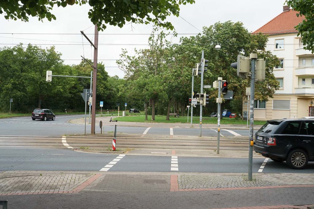 Ampelüberweg Limmerstraße Westschnellweg