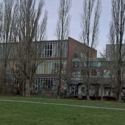 Seit 30 Jahren Sitz des Vereins für Fabrikumnutzung und Stadtteilkultur: die ehemalige Bettfedernfabrik Werner & Ehlers.