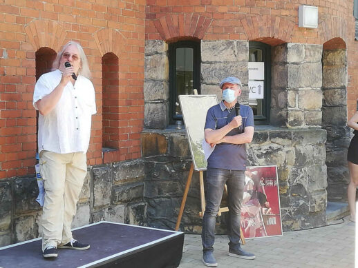 Bezirksbürgermeister Rainer-Jörg Grube und Peter Hoffmann-Schoenborn