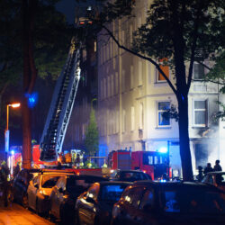 Update: Wohnungsbrand in der Nedderfeldstraße in Linden-Nord