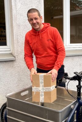 Inhaber Daniel Klimke liefert selbst per Lastenrad