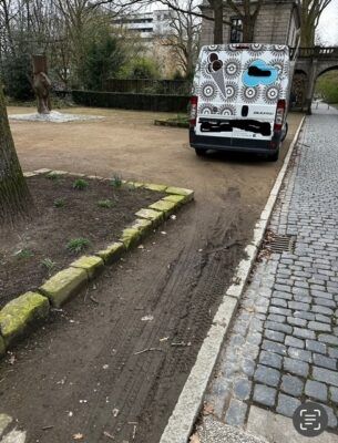 Falschparker Posthornstraße 3