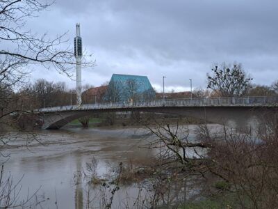 Hochwasser Dornröschenbrücke, 22.12.2023, 16 Uhr