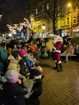 Weihnachtsmann mit dem Geschenkesack