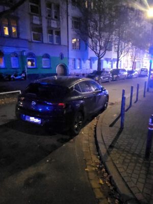 Falschparker an der Ecke