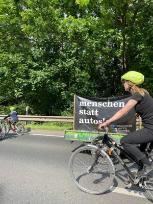 WESTprotest-Fahrraddemo