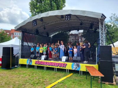 Frauenchor singt Tendenzlieder