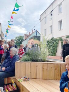 Neues Parklet Charlottenstrasse