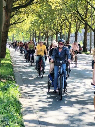 Raddemo WESTprotest Göttinger Straße