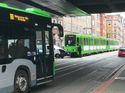 Unfall Bardowicker Straße Ecke Davenstedter Straße