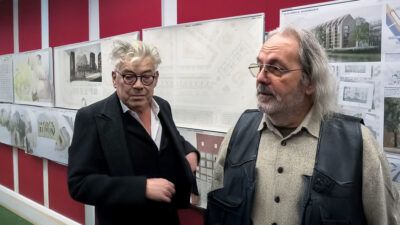 Preisträger Max Dudler und Bezirksbürgermeister Rainer-Jörg Grube
