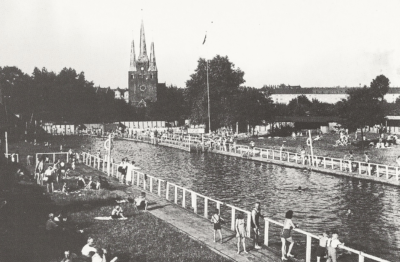 Fössebad mit Bethlehemkirche 50er-Jahre