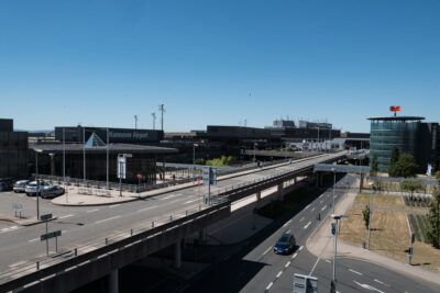 Flughafen Hannover, Außenansicht landseitig