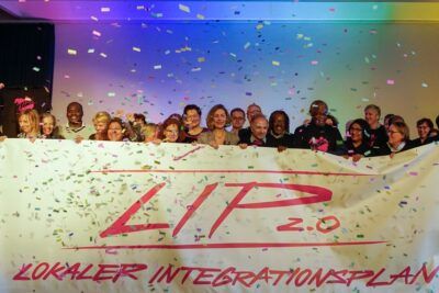 Lipi mit LIP-Banner auf der Bühne am 18.01.2020