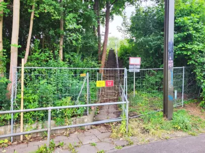 Harenberger Straße - Sperre Kanalweg