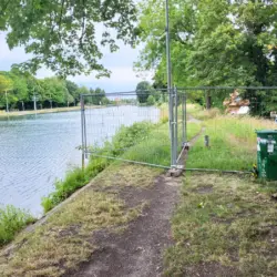 Kanalweg Sperre an der Dieselstraße