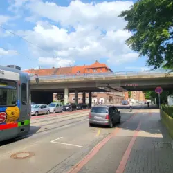 Westschnellwegbrücke Davenstedter Straße