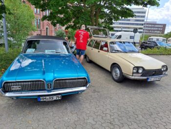 DEKRA-Oldtimertreffen 2025 Mercury Cougar 1967 und Citroën GS 1970