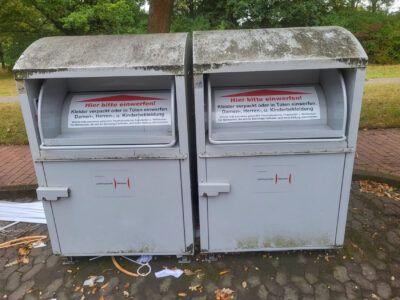 Städtische Altkleidercontainer