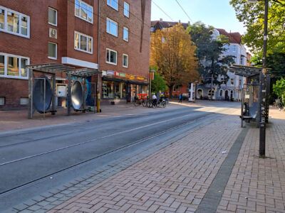 Kunstprojekt Busstopp Nieschlagstraße in Linden-Mitte