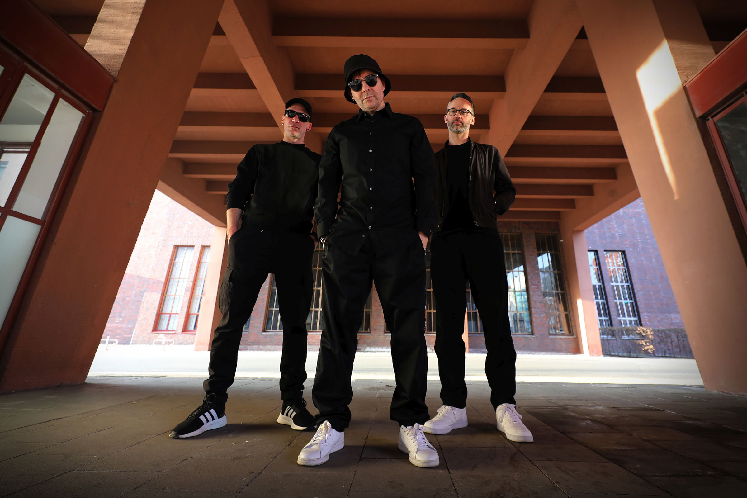 Ruby Tuesday | TRANSMITTER