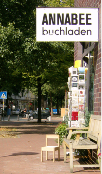 2. Bookstore Crawl Hannover