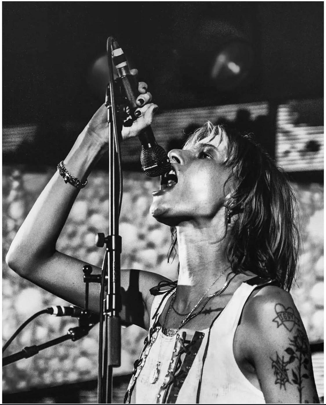 Ruby Tuesday | FLASYD