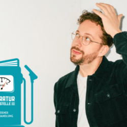 Die Literaturtankstelle: „Treppe aus Papier“