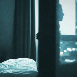 Premiere: IN SCHWEBE / IN LIMBO