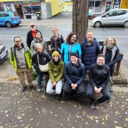 Engagierte der Herbstpflanzaktion in der Deisterstraße.