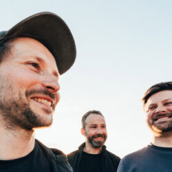 Ruby Tuesday | KASIMIR EFFEKT