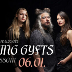 Ruby Tuesday | PARTING GYFTS