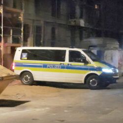 Polizeiauto in der Minister-Stüve-Straße